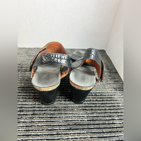 Taos Women's Boardwalk Wedge Sandal Black-Size 38 (US 7-7.5) - Picture 12 of 14